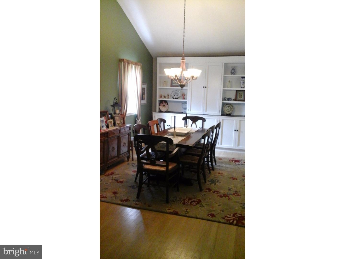 9661 Sandanne Road Philadelphia, PA 19115 - Photo 8 of 19