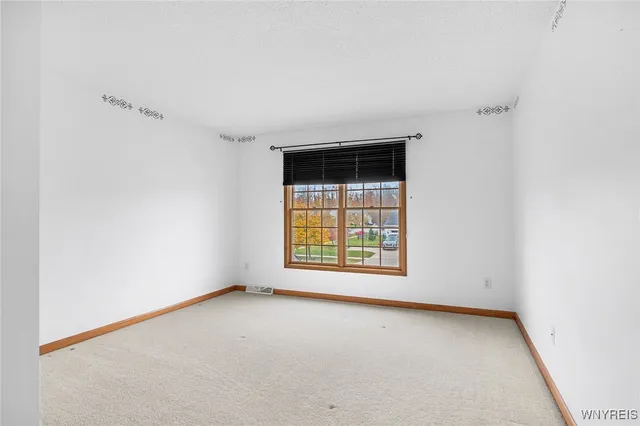 $599,000 | 44 Apple Blossom Boulevard, Lancaster, NY 14086