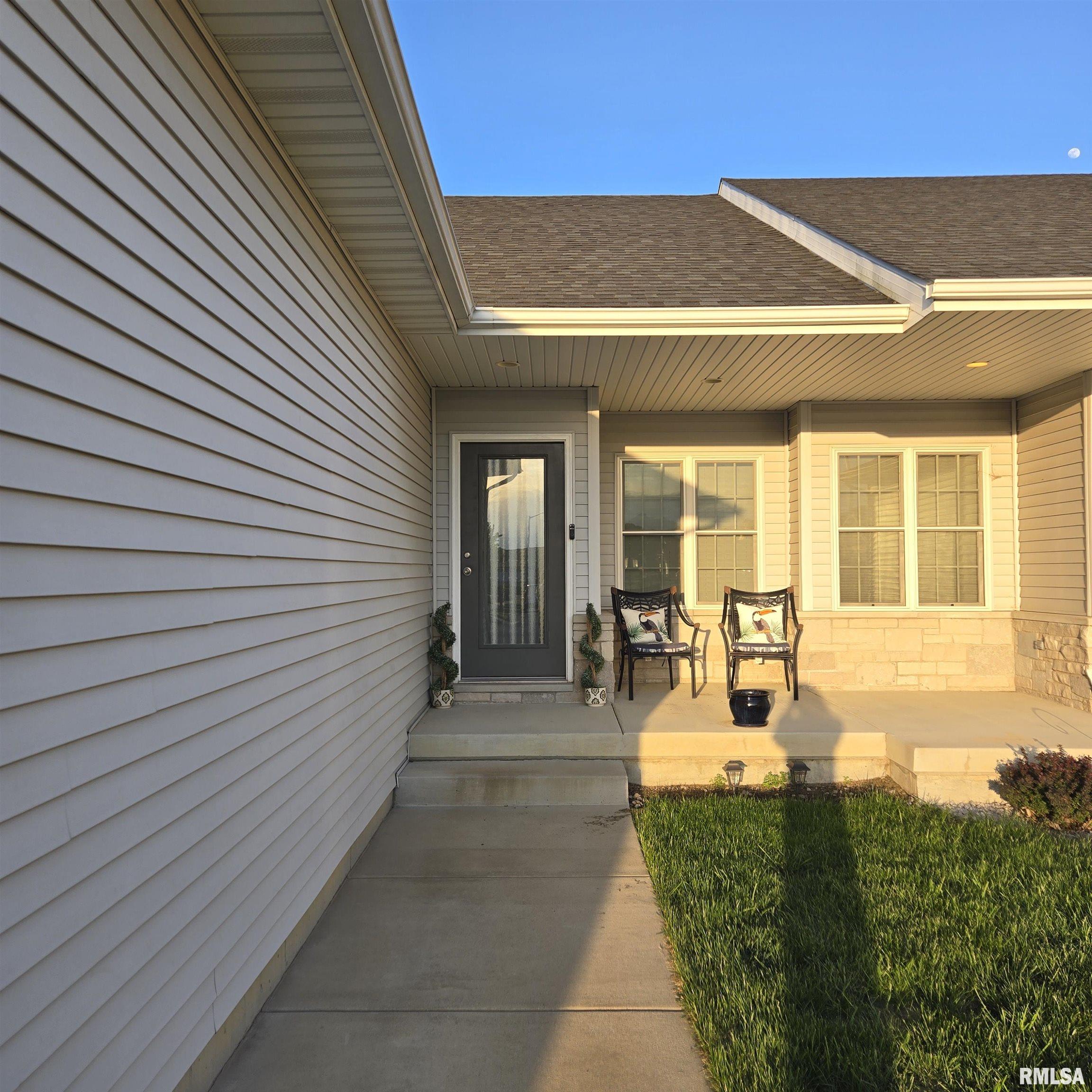 1512 Balfour Drive Springfield, IL 62711 - Photo 3 of 31