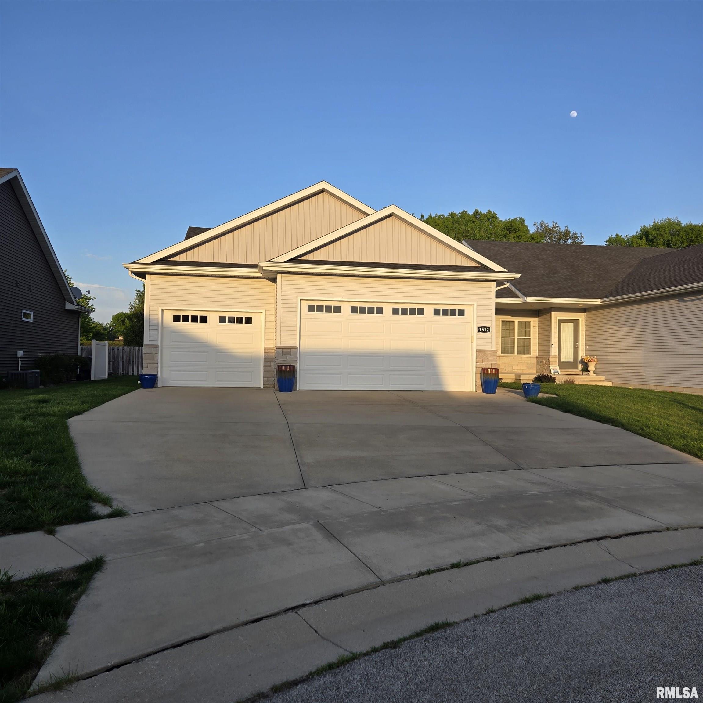 1512 Balfour Drive Springfield, IL 62711 - Photo 4 of 31