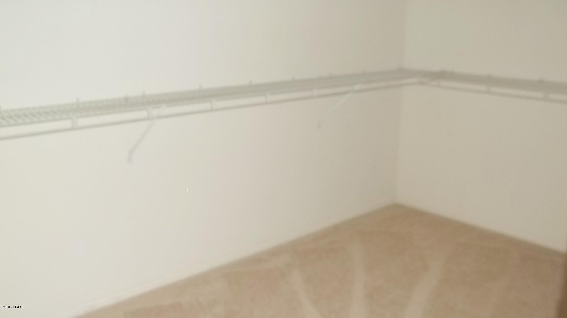 792 Manor Ridge Road Santa Paula, CA 93060 - Photo 13 of 22 100_3354