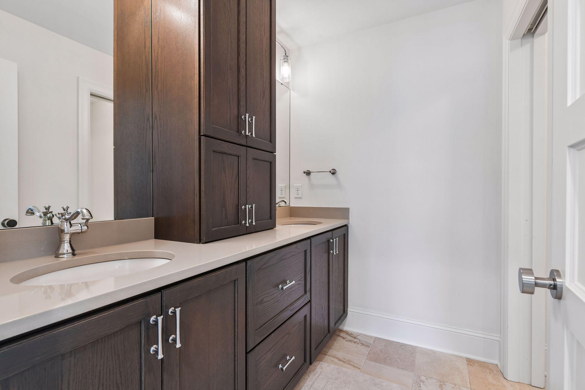 6604 Mohawk Trail Edina, MN 55439 - Photo 31 of 44