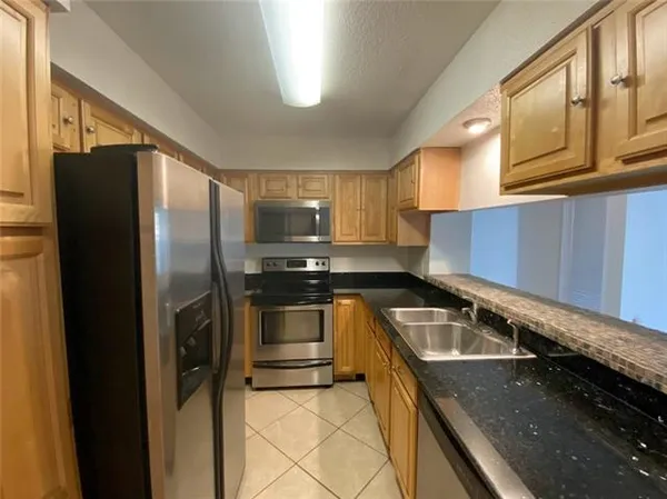 $2,200 | 2 Mariners Cove North, New Orleans, LA 70124