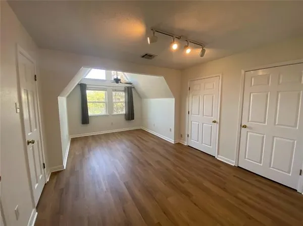 $2,200 | 2 Mariners Cove North, New Orleans, LA 70124