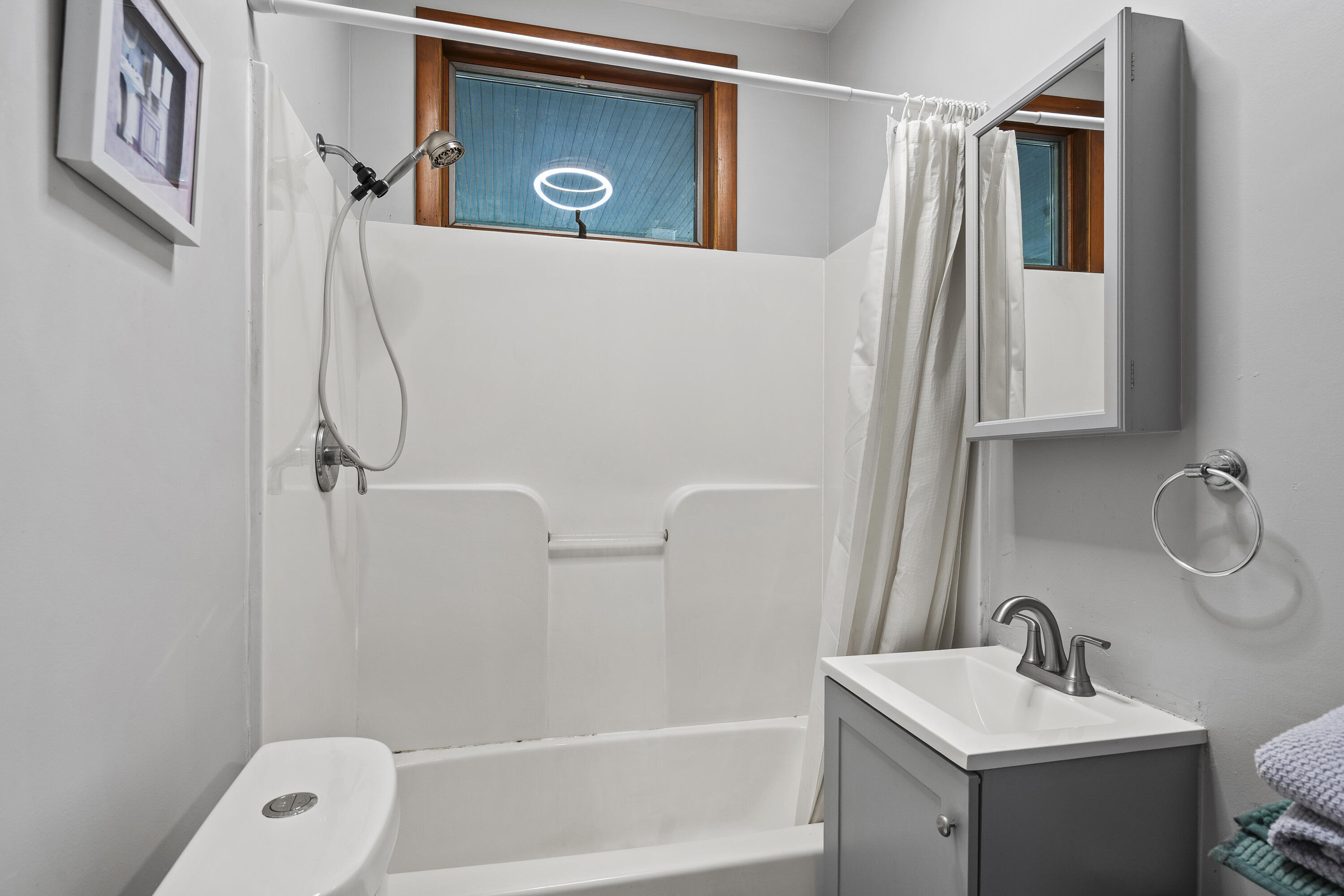 41 Burbank Street Lewiston, ME 04240 - Photo 17 of 49 16-41 Burbank St, Lewiston, ME-TP