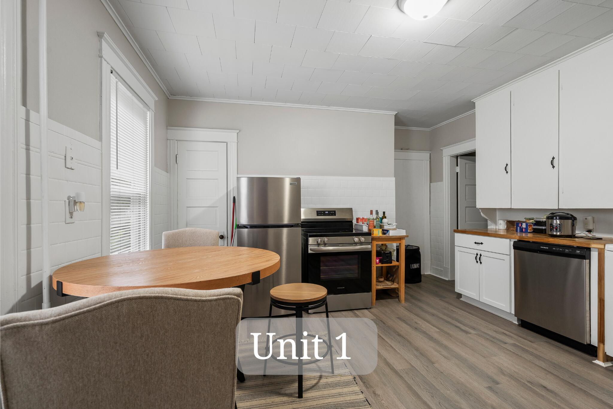 41 Burbank Street Lewiston, ME 04240 - Photo 5 of 49 01