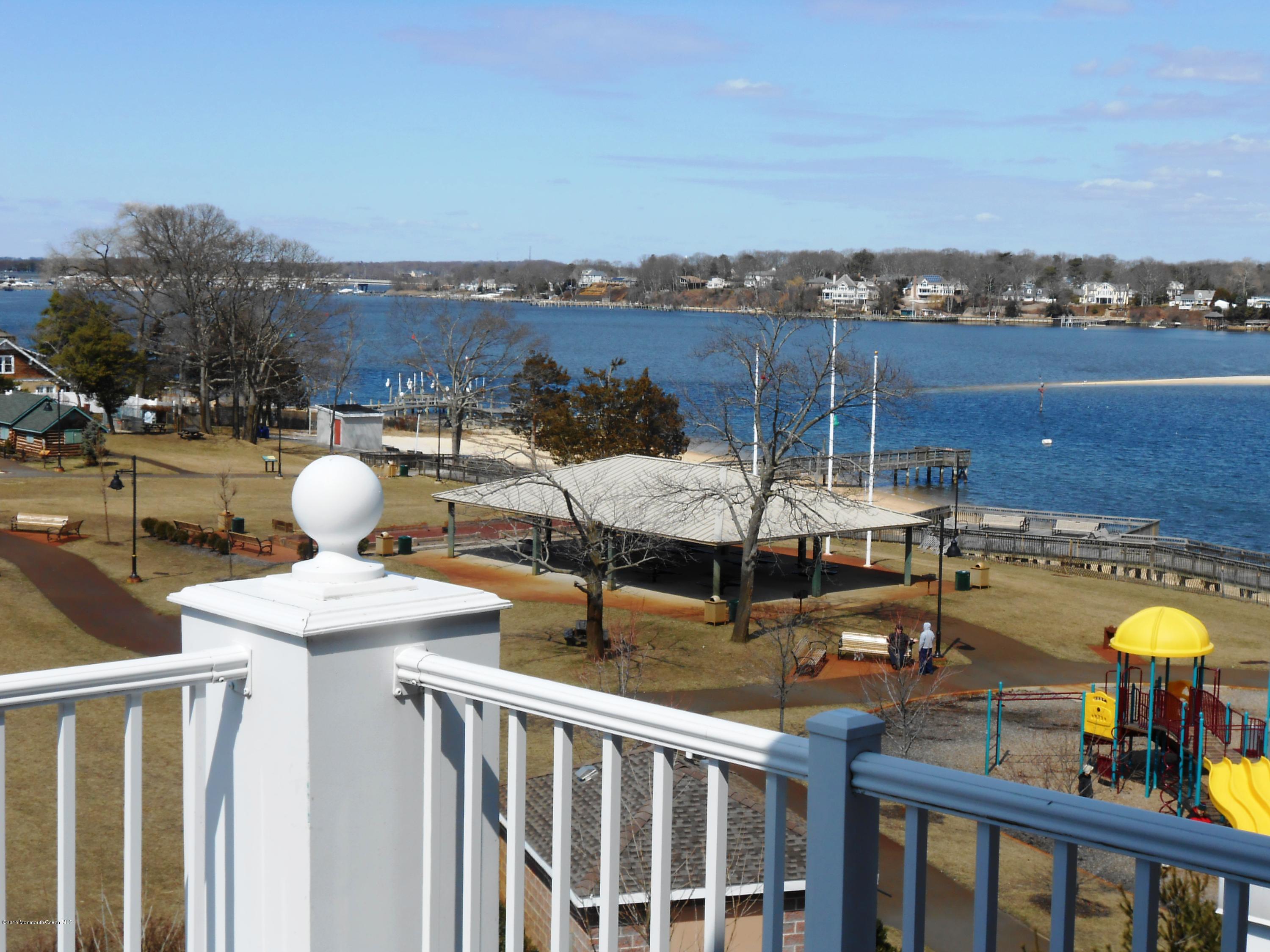 2201 River Road, Unit 1402 Point Pleasant, NJ 08742 - Photo 5 of 31 DSCN2519.JPG