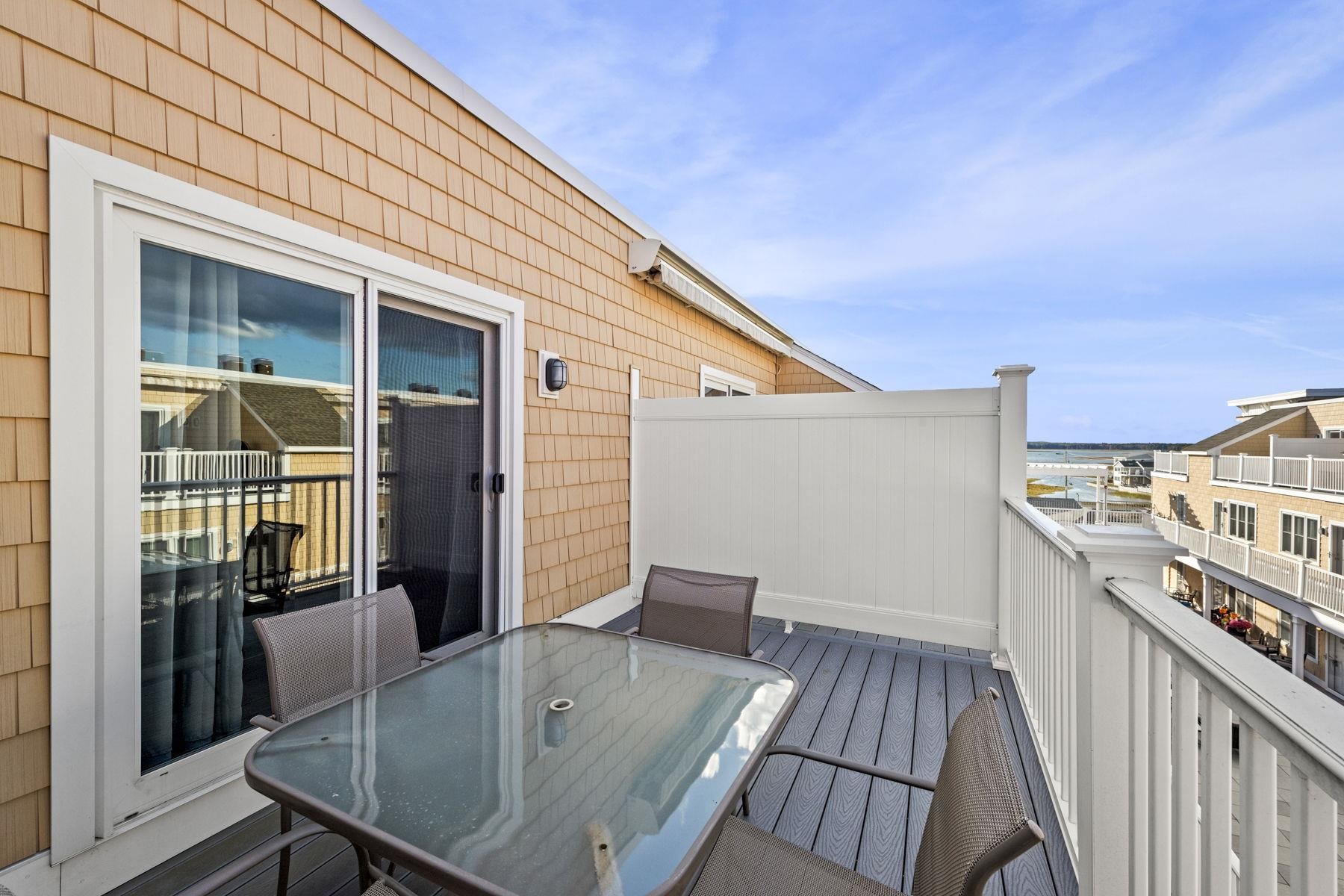 128 Ashworth Avenue, Unit 303 Hampton, NH 03842 - Photo 12 of 19