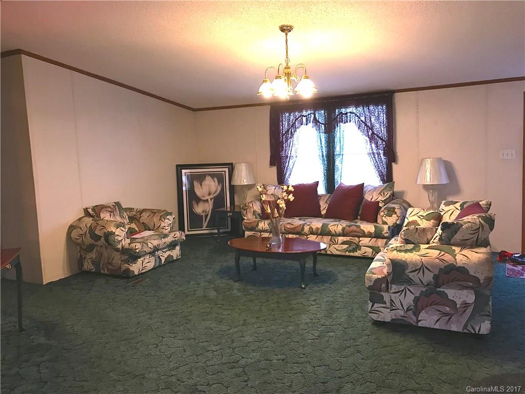 611 Cunningham Street, Unit 2 Lancaster, SC 29720 - Photo 4 of 19 Gallery Image 4