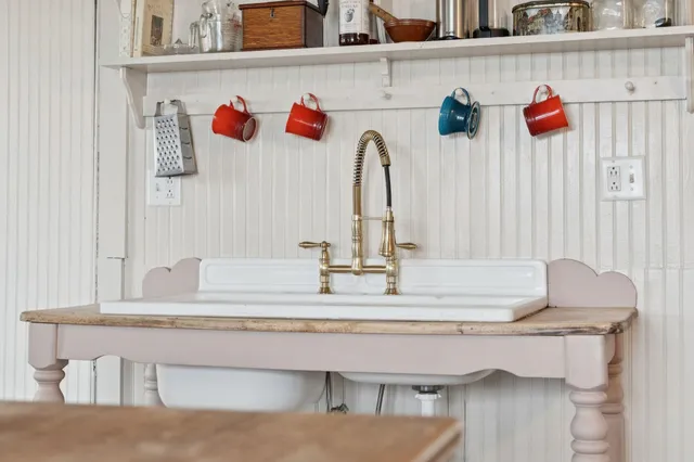 $495,000 | 673 Reed Road, Vershire, VT 05079