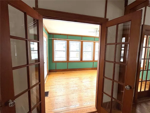 $169,900 | 20 Taylor Street, Oxford, NY 13830