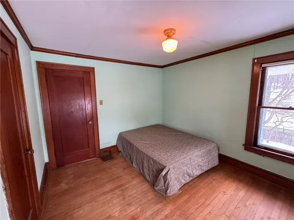 $169,900 | 20 Taylor Street, Oxford, NY 13830