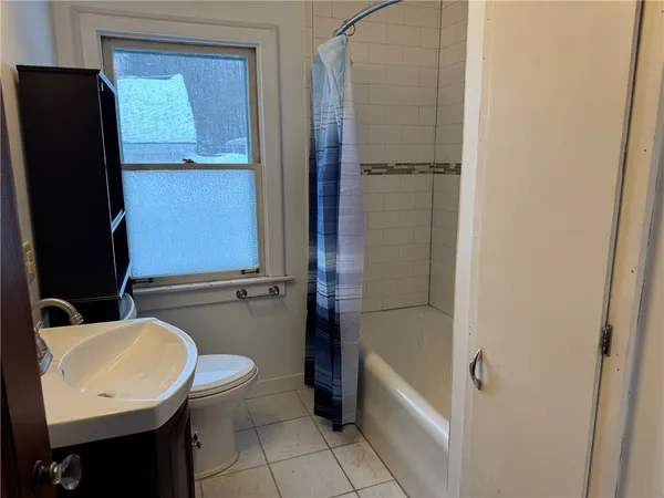 $169,900 | 20 Taylor Street, Oxford, NY 13830