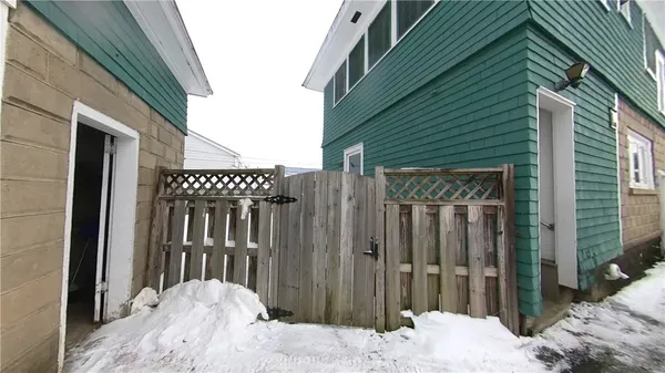 $169,900 | 20 Taylor Street, Oxford, NY 13830