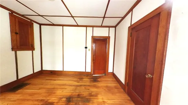 $169,900 | 20 Taylor Street, Oxford, NY 13830