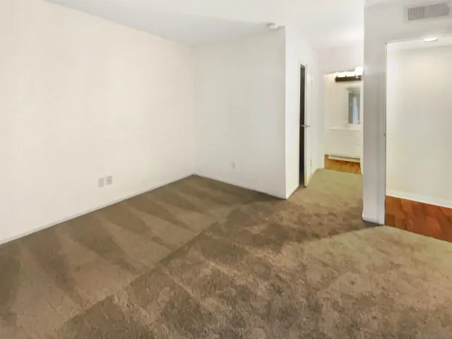 $610,000 | 12059 Alta Carmel Court, Unit 168, San Diego, CA 92128