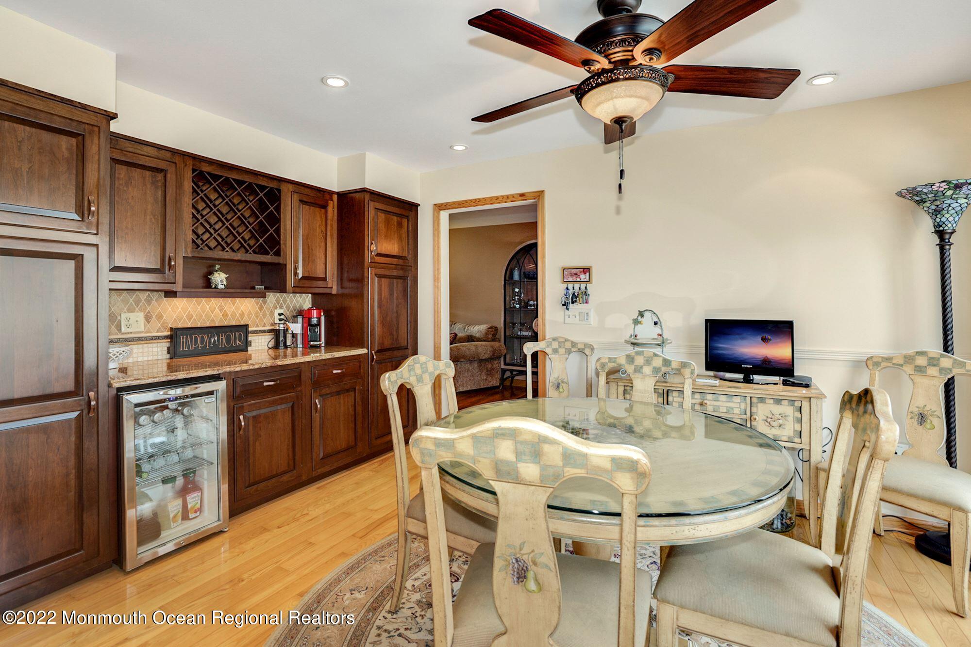 161 Tillotson Road Fanwood, NJ 07023 - Photo 15 of 41 018_161_TILLOTSON_RD_372331_700006