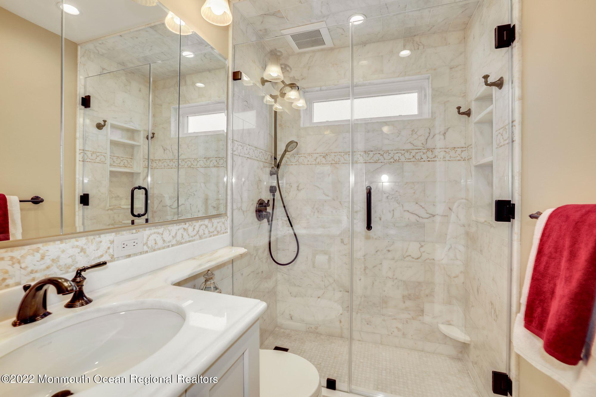 161 Tillotson Road Fanwood, NJ 07023 - Photo 22 of 41 023_161_TILLOTSON_RD_372331_700006