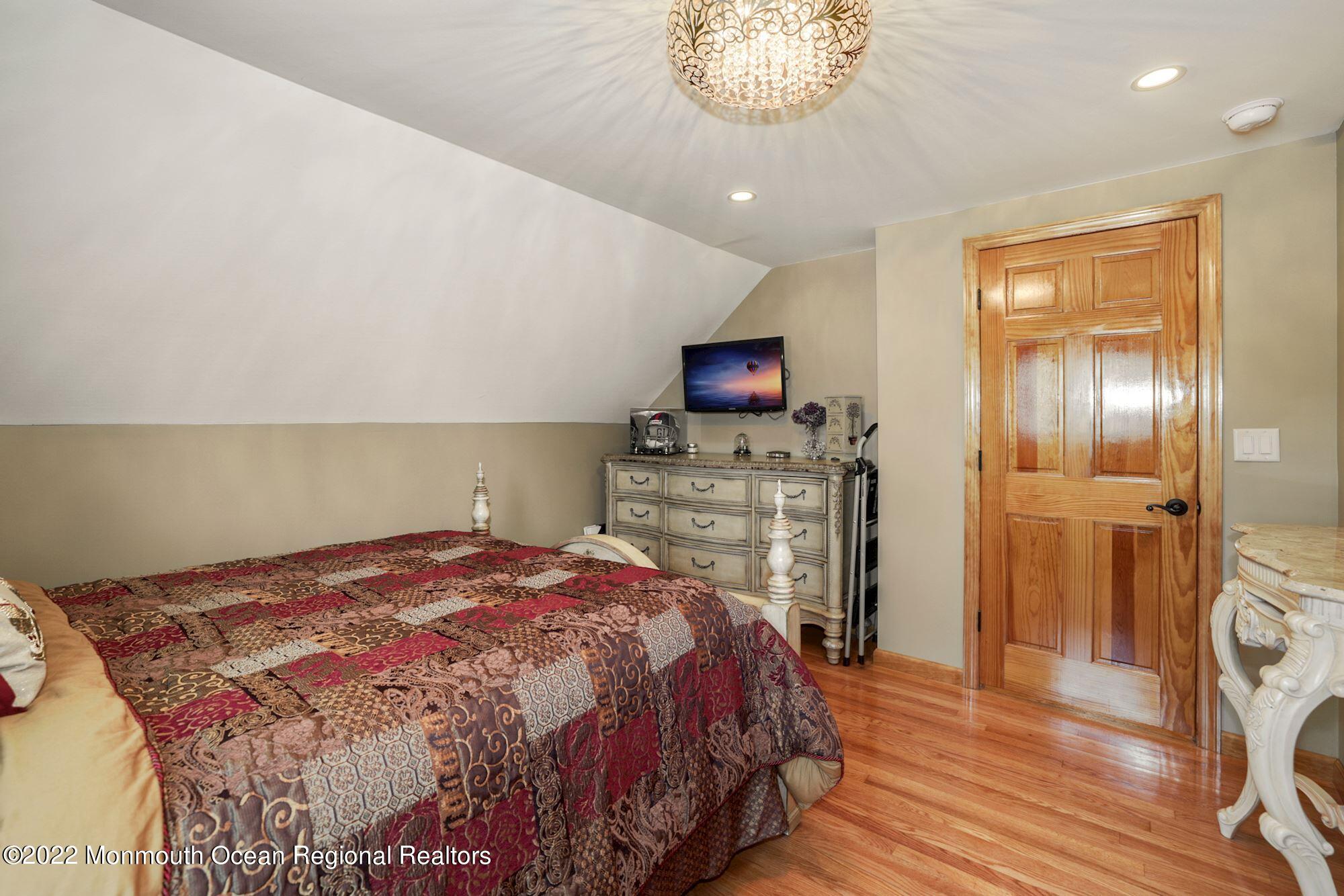 161 Tillotson Road Fanwood, NJ 07023 - Photo 29 of 41 030_161_TILLOTSON_RD_372331_700006