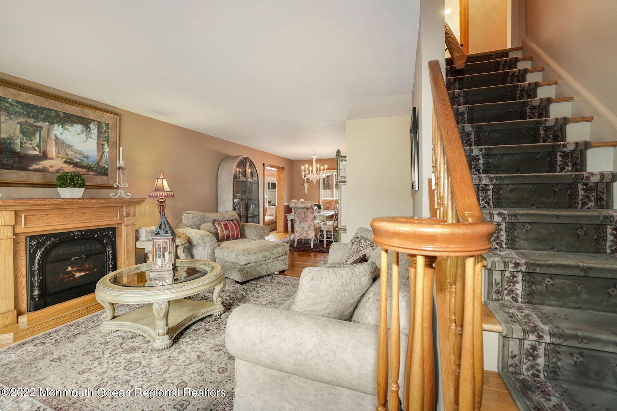161 Tillotson Road Fanwood, NJ 07023 - Photo 6 of 41 007_161_TILLOTSON_RD_372331_700006