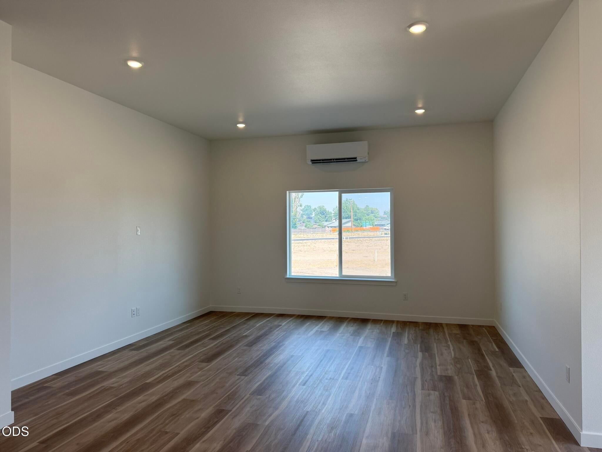 202 Southeast Peppermint Loop, Unit 20 Culver, OR 97734 - Photo 11 of 21 Gallery Image 11