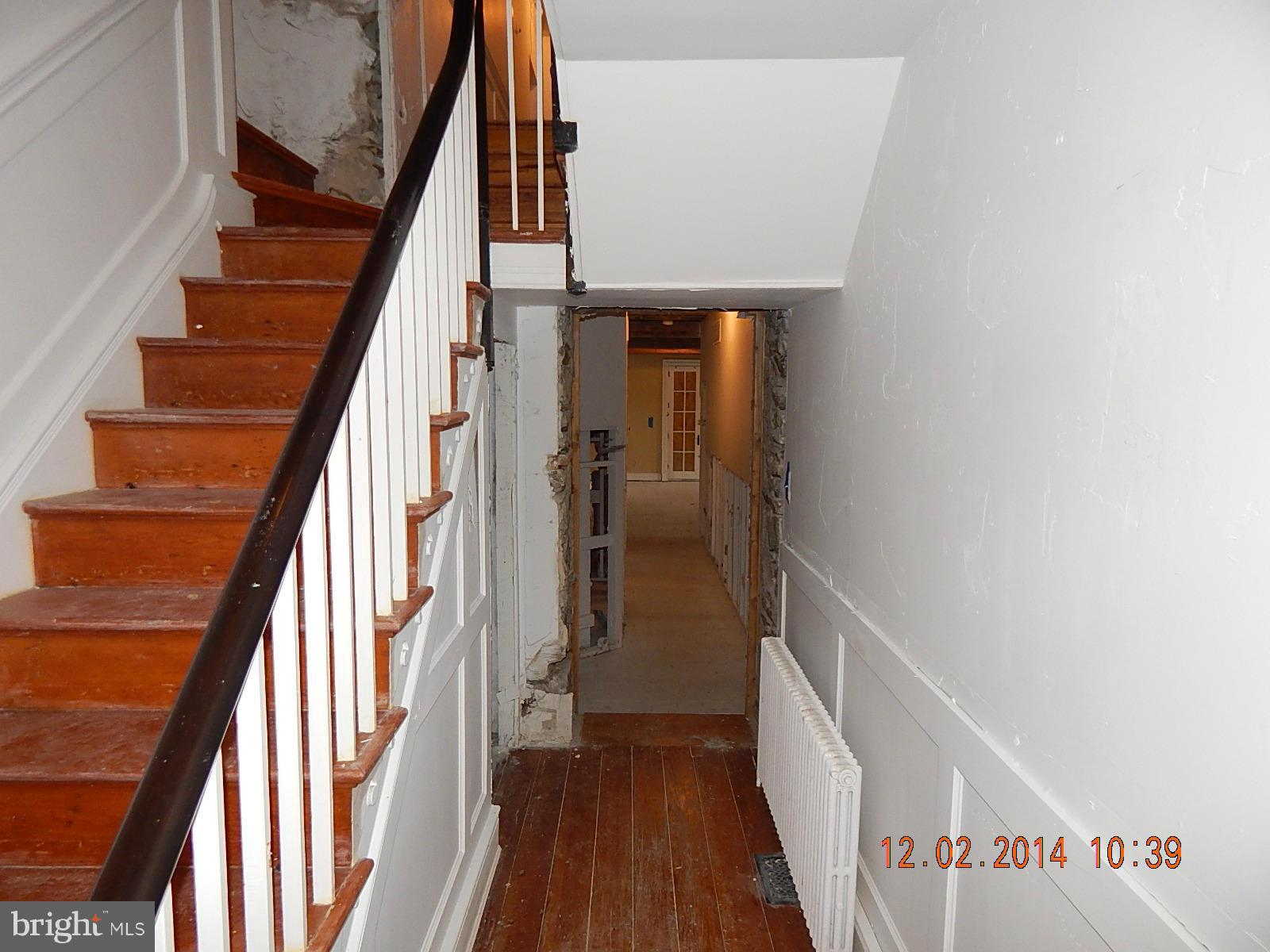 15314 Priceville Road Sparks, MD 21152 - Photo 7 of 28 Hall & Staircase
