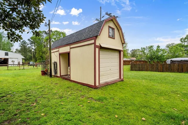 $585,000 | 14036 Old Texaco Road, Conroe, TX 77302