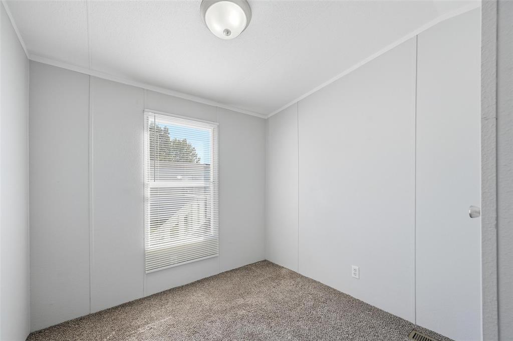 607 Keats Road Wilmer, TX 75172 - Photo 18 of 27