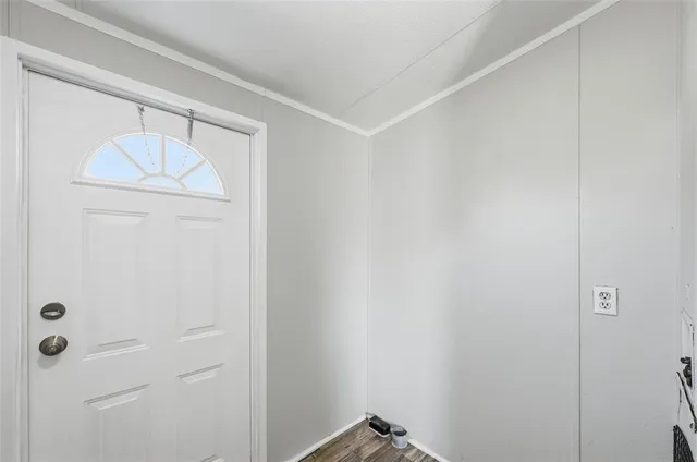 $1,850 | 607 Keats Road, Wilmer, TX 75172