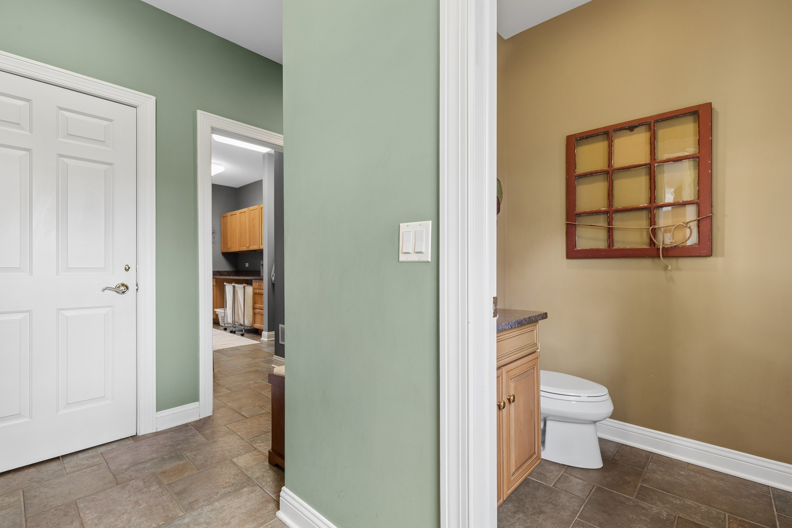 2719 Crystal Way Prairie Grove, IL 60012 - Photo 18 of 40
