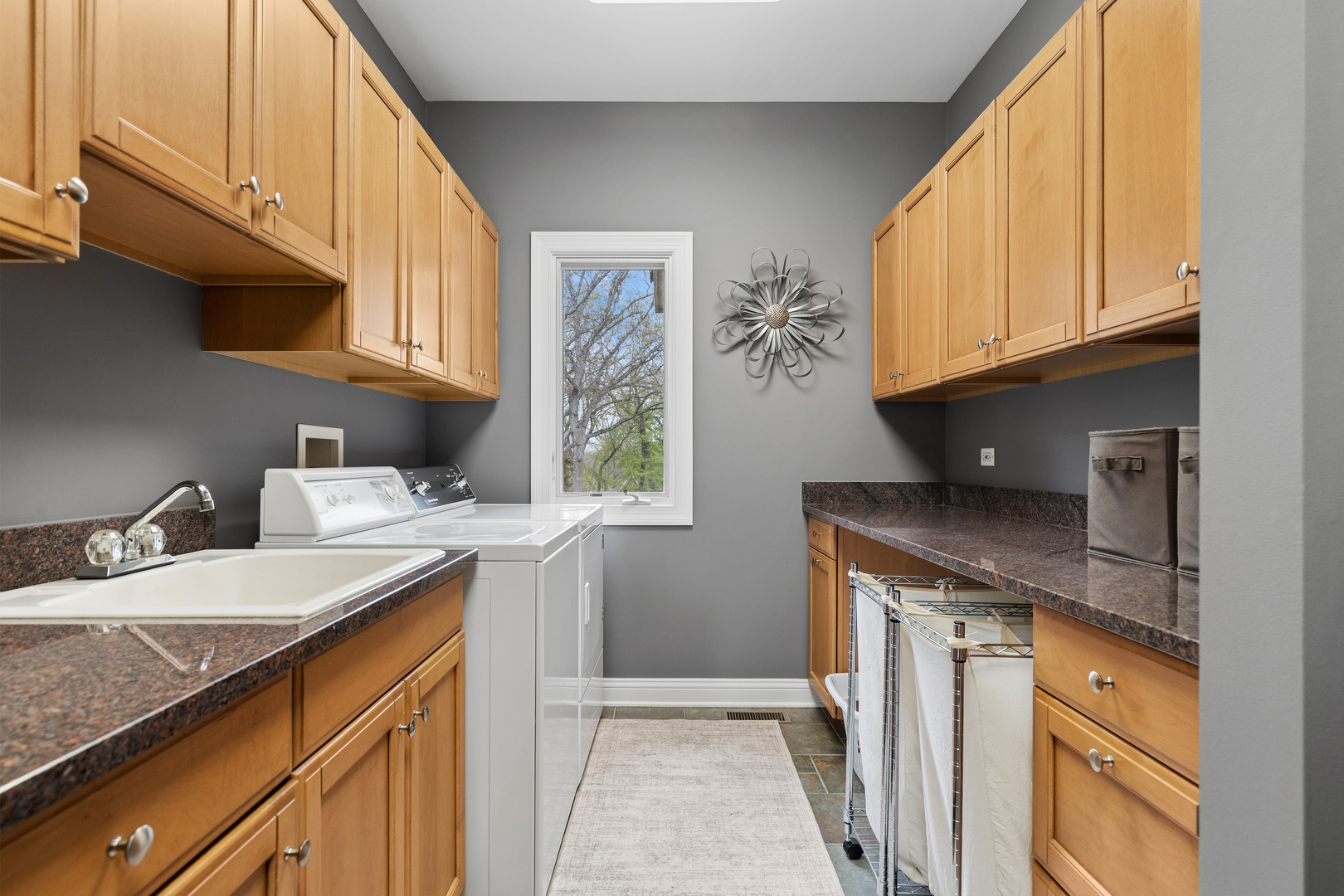 2719 Crystal Way Prairie Grove, IL 60012 - Photo 19 of 40