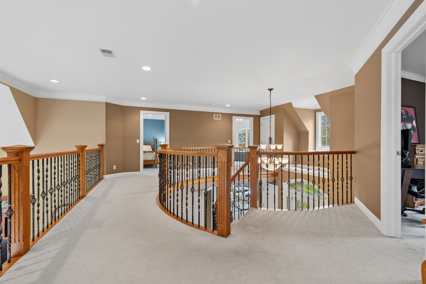2719 Crystal Way Prairie Grove, IL 60012 - Photo 21 of 40
