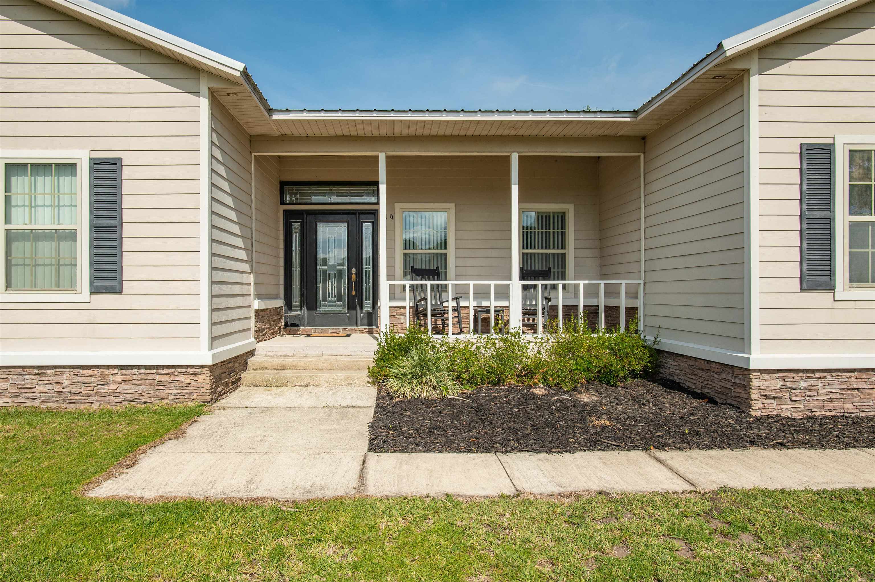 119 Wippletree Road Palatka, FL 32177 - Photo 1 of 41 Gallery Image 1