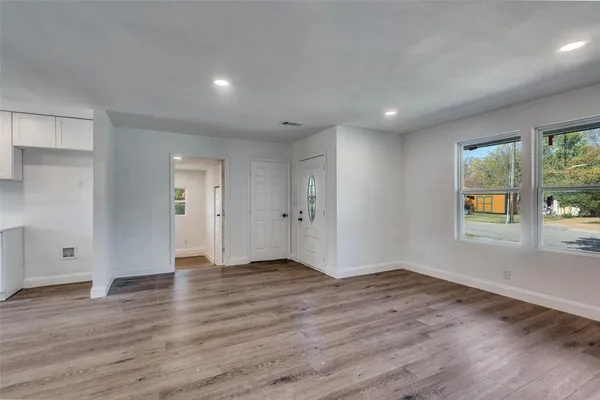 $2,200 | 901 Woodleigh Drive, McKinney, TX 75069
