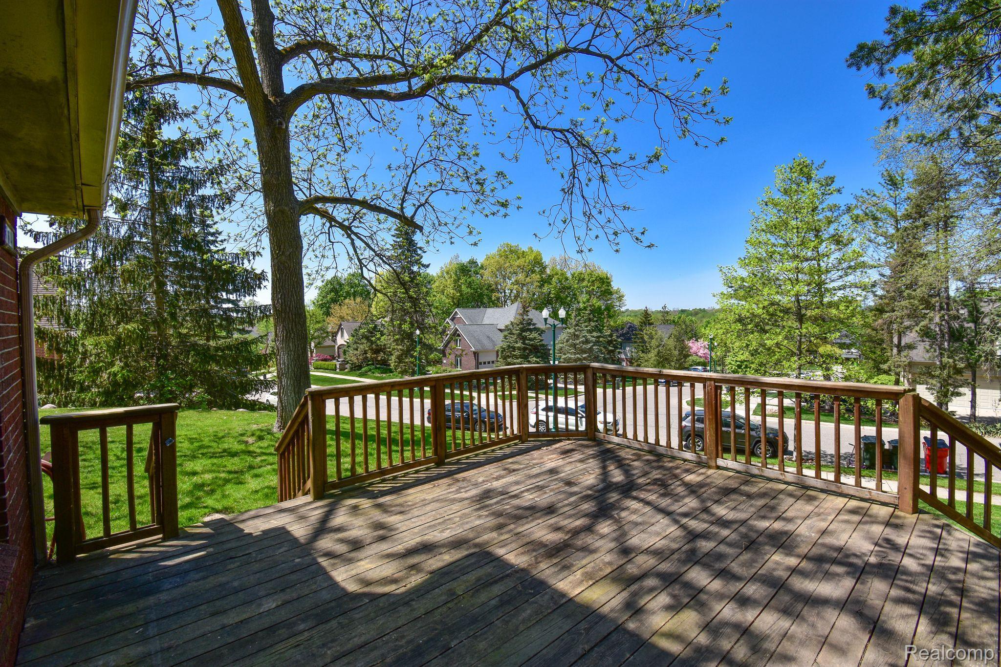 564 Bloomer Ridge Drive Rochester, MI 48307 - Photo 6 of 66 Gallery Image 6