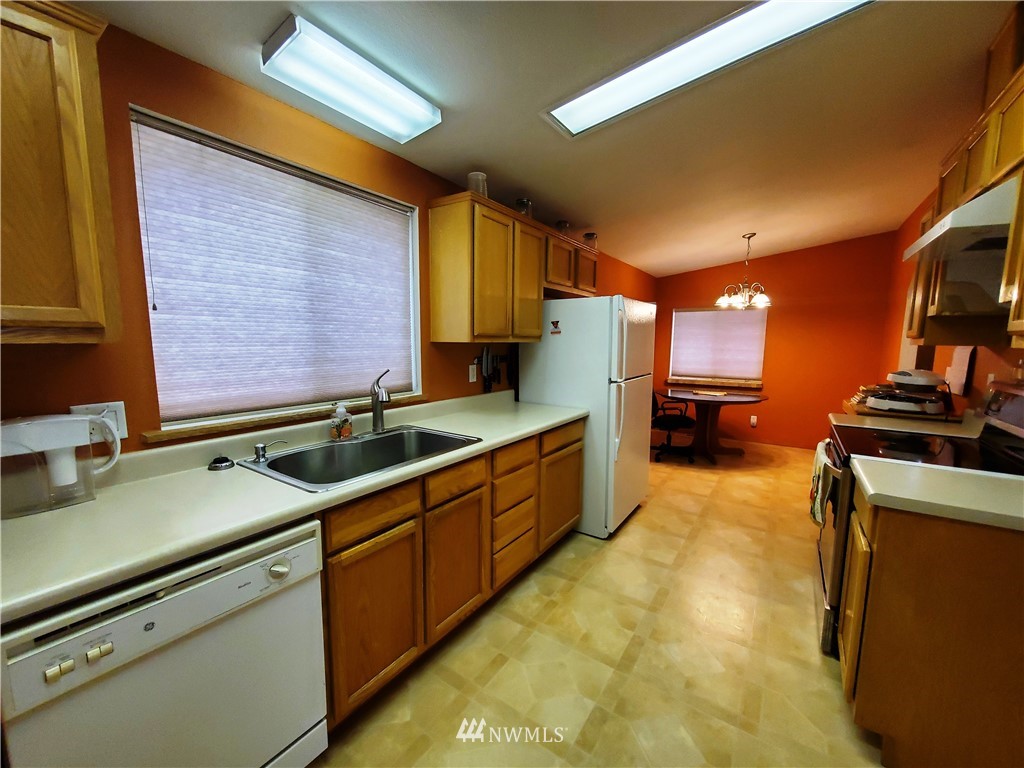 6714 Lower Peoh Point Road Cle Elum, WA 98922 - Photo 11 of 37 Gallery Image 11