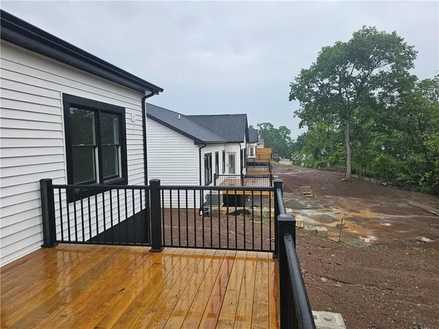 $465,000 | 816 South 10th Street, New Stanton, PA 15672