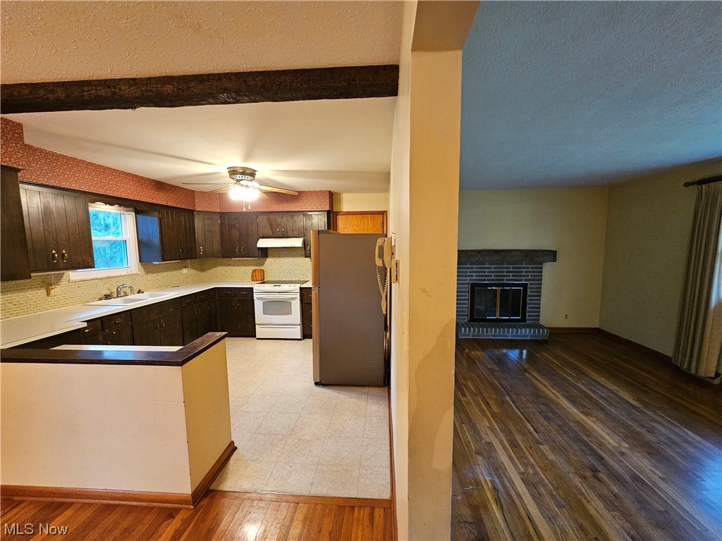 11501 Thwing Road Chardon, OH 44024 - Photo 5 of 19