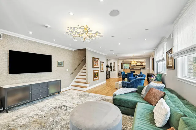 $1,485,000 | 351 West 262nd Street | North Riverdale