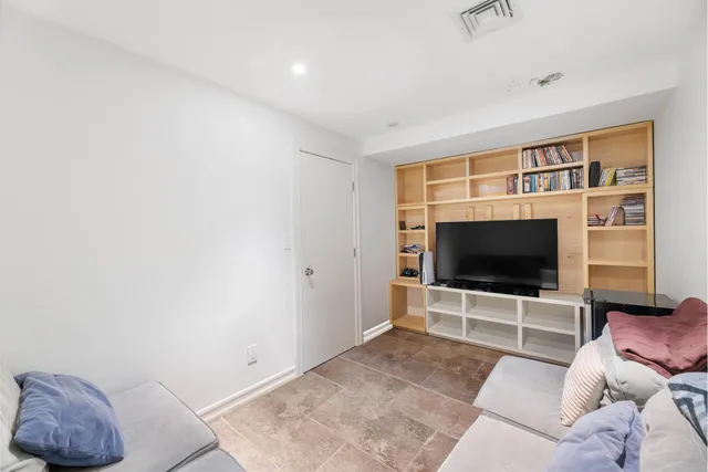 $1,485,000 | 351 West 262nd Street | North Riverdale