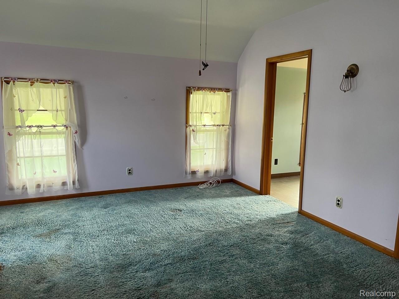 5025 North Branch Road North Branch, MI 48461 - Photo 15 of 21 IMG_0034.jpg