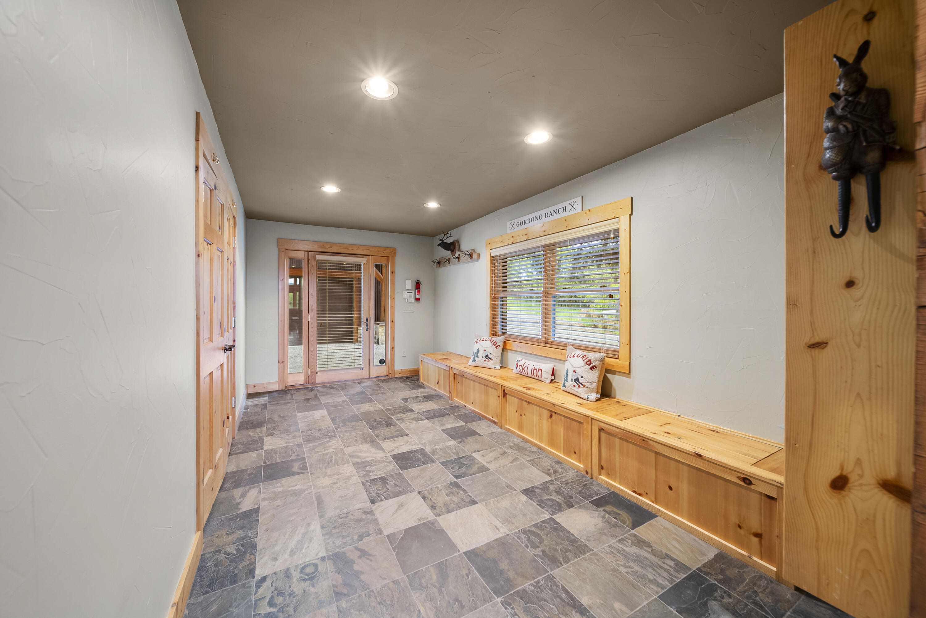 75 County Rd S44 Norwood, CO 81423 - Photo 26 of 34 Mud Room