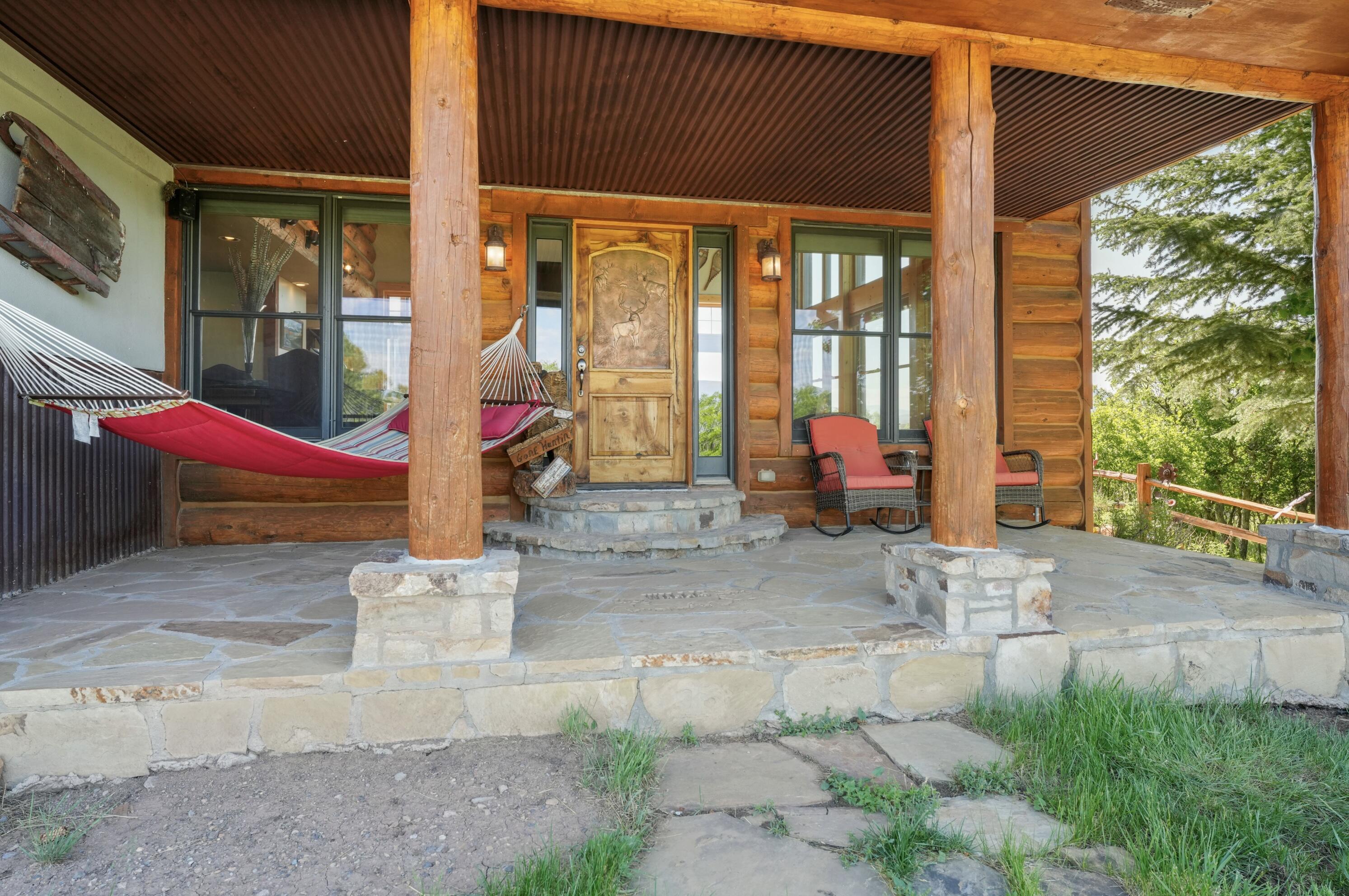 75 County Rd S44 Norwood, CO 81423 - Photo 4 of 34 Front Porch