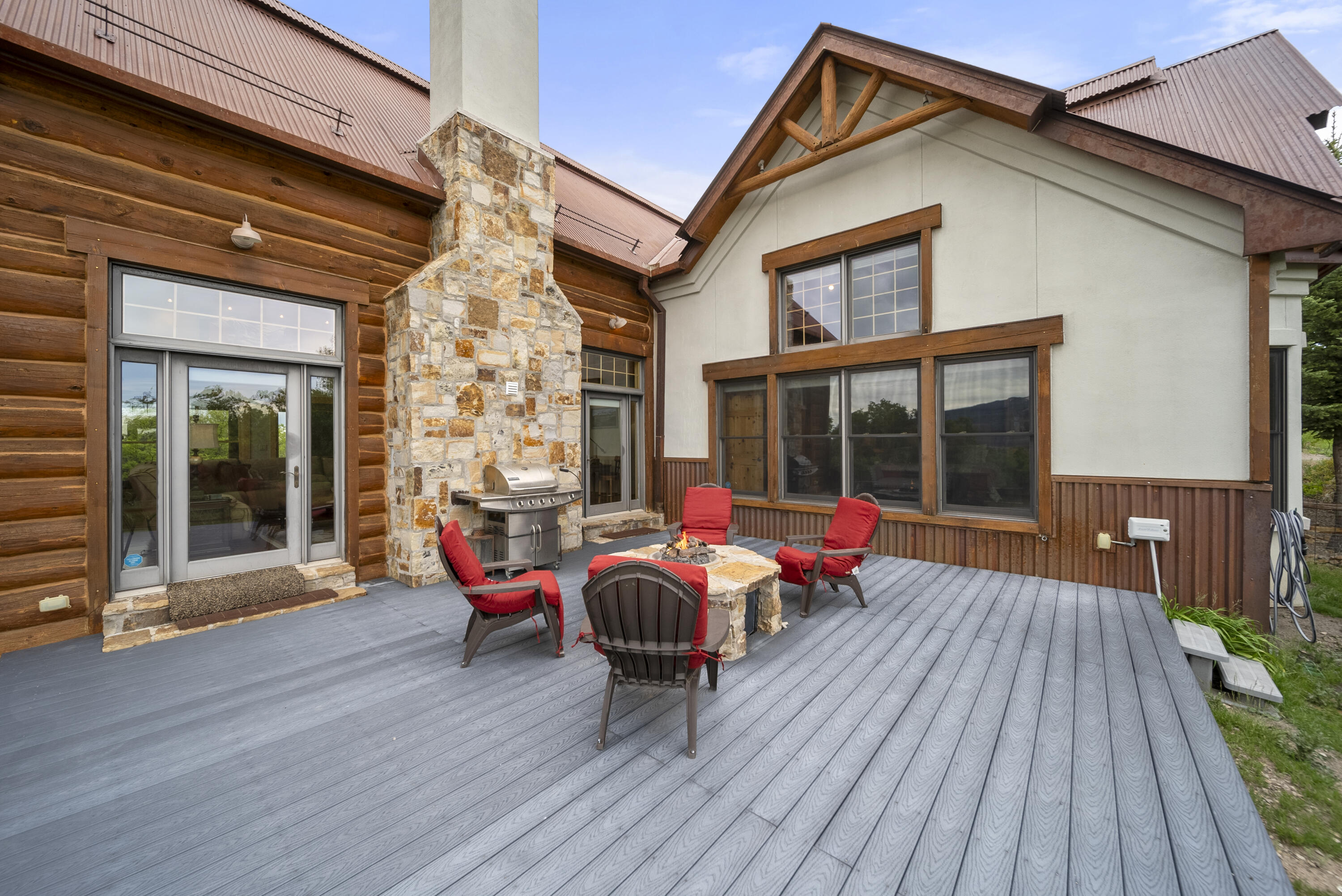 75 County Rd S44 Norwood, CO 81423 - Photo 10 of 34 Deck