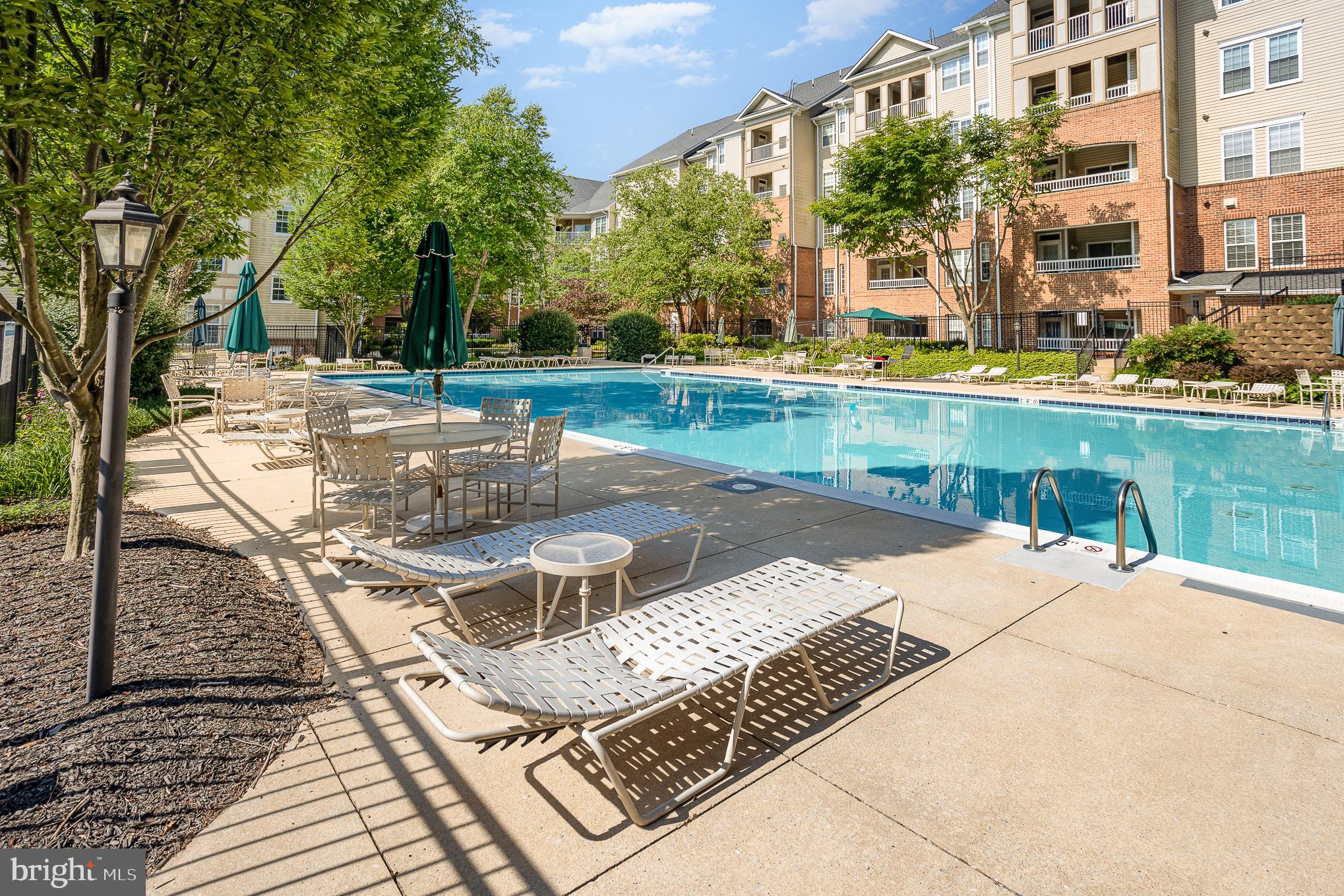 400 Symphony Circle, Unit 350D Cockeysville, MD 21030 - Photo 23 of 24 Huge Pool