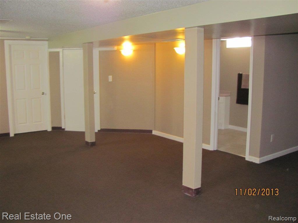6654 Pardee Road Taylor, MI 48180 - Photo 18 of 22 Basement Family Room