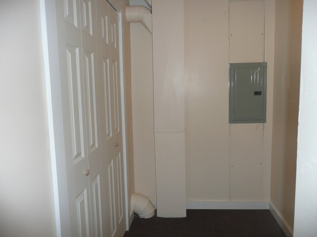 101 Broad Street Claremont, NH 03743 - Photo 8 of 10