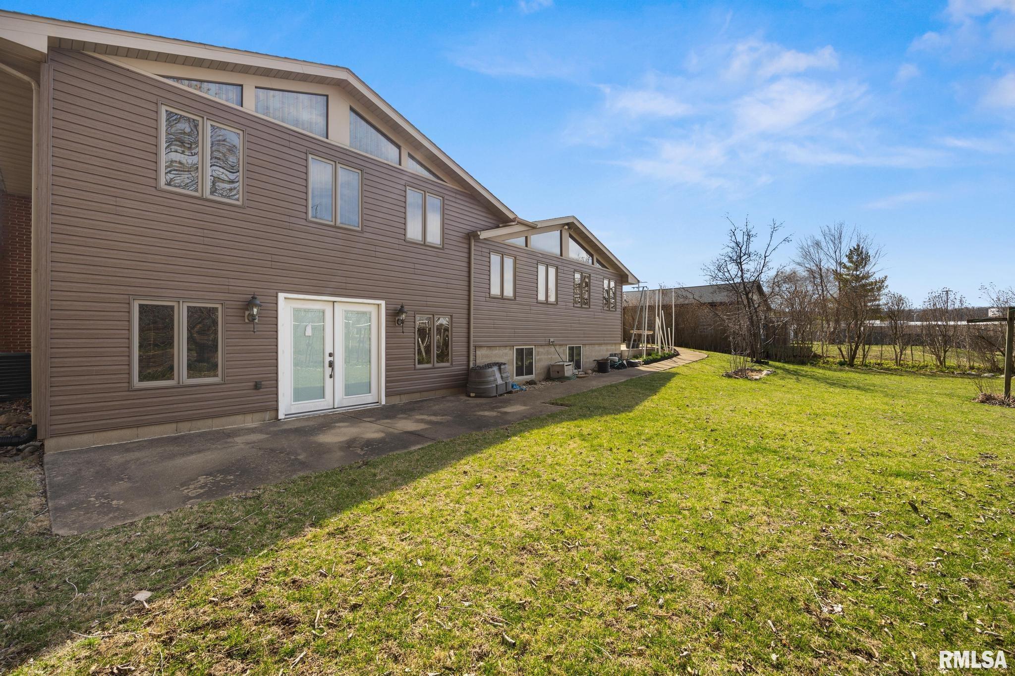 117 Arnold Road East Peoria, IL 61611 - Photo 34 of 35 Gallery Image 34