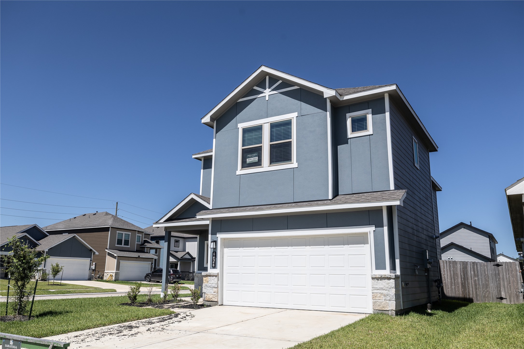 6426 Bolinas Court Rosharon, TX 77583 - Photo 4 of 49 a front view of a house with garden