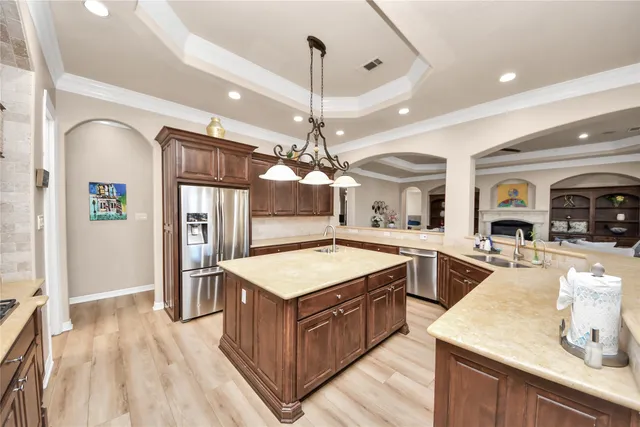 $775,000 | 3603 Paseo Royale Boulevard, Richmond, TX 77406